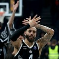 Herojski plašt Vašingtona: "Obradović mi veruje"