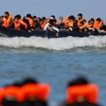 Britanija bi Francuskoj mogla da plati milijardu evra da spreči prelaske migranata