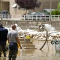 Nevreme u Sloveniji i Hrvatskoj, olujni vetar dizao krovove kuća i rušio stabla