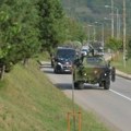 Ekskluzivno! Borbena vozila Vojske Srbije viđena u Kuršumliji i Blacu: Snimljena kolona, ide ka Kopnenoj zoni bezbednosti…
