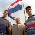 Tuđman zvao Hrvatske sportiste u knin na jagnjetinu Zlatna Srpkinja šahovnice nikad nije zaboravila - bile su svuda