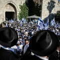 Ultraortodoksni Jevreji neće u vojsku: Izašli da protestuju, blokirali auto-put VIDEO