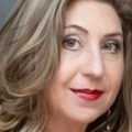 Tišina koja donosi mir: Kompozitorka Nataša Bogojević, koja tri decenije stvara u Čikagu, o koncertu održanom u kcb