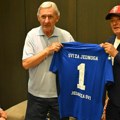 Pešić i Stojković razmenili dresove u Rigi (video)