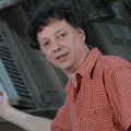"Plačem i cvilim kad mi stigne penzija, nije mi žao što sam davao šakom i kapom": Glumac je preko 50 godina na sceni, danas…