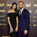 Jan Oblak zaprosio Olgu Danilović! Srpkinja pokazala prsten i "zapalila" Instagram! Lajkovi pljušte, pogledajte fotku koja je…
