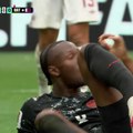 Jezive scene na Mundijalu: Fudbaler Kanade doživeo težak prelom noge! (video)