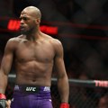 "MVP" pred UFC spektakl u Parizu otkrio: "Već sam tražio borbu sa Striklendom, ne bežim..."