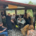 Ovde deca pronađu mir koji im svakodnevica često ne daje: Ušuškana kuća na Zlatiboru otvorena za porodice kojima je predah…