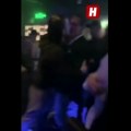Štrahe divljao u noćnom klubu: Bivši vicekancelar se napio pa zaspao, a onda se potukao sa obezbeđenjem (video)