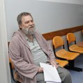 "Više sam voleo nekad ujaka od oca" Nikola Pejaković snima seriju "Tvrđava", a evo šta je otkrio o svojoj ulozi