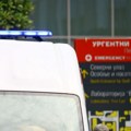 Drama na Banjici: Muškarac glavom udarao u prozor broda, hitna ga iznela na nosilima