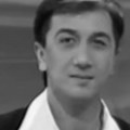 Smrt našeg pevača budi jezu već 23 godine! Pronađen je mrtav u stanu, svi su ga obožavali, a jedan detalj je javna tajna!