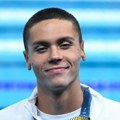 Zovu ga "novi Felps", ima srpske korene, sa 19 postao olimpijski šampion, a sad osvojio zlato na SP!