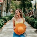 Horoskop za 6. septembar: Vage pod naletom strasti i emocija, Device mogu očekivati kritike i nesporazume na poslu