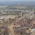 Veliko nevreme u Italiji, mesta poplavljena: Srušila se zgrada, ljudi na krovovima čekali evakuaciju! (video)