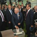 Počeli parlamentarni izbori u Jermeniji, analitičari očekuju pobedu premijera Pašinjana