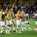 Tadić delio asistencije, Fener oduvao Bašakšehir