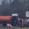 Dva kamiona i traktor smrskani Teška saobraćajna nesreća kod Bačke Topole (VIDEO)