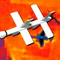 Ruski dronovi uništavaju ukrajinske avione! Moskva objavila snimak, pogledajte ubitačne "Lansete" kako padaju na aerodrom…