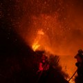 (Foto) zverski požar razorio malibu! U toku evakuacija više hiljada ljudi, škole zatvorene, vatra guta sve pred sobom