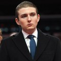 Baron Tramp promenio fakultet: Sin američkog predsednika se nije vratio u Njujork, evo i zašto