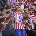 Pukla petarda u "madrilenju" Atletiko počistio Real u meču u kojem su se mreže tresle sedam puta!
