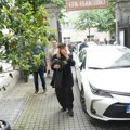 "Žao mi je snajke": Srpska pevačica i njen suprug besni na sina, otkrila da li je napustio decu i ženu
