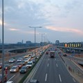 (Foto) Ovo je cenovnik putarina na autoputevima u Srbiji: Najduža deonica košta i više od 100 evra za ovu kategoriju vozila