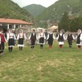 Dečija smotra folklora u Prizrenu: Tradicionalnom manifestacijom otpočinju Vidovdanske svečanosti