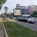 (Foto) Prve slike sa mesta pucnjave u Novom Sadu Mladić (26) ranjen u blizini restorana brze hrane, napadač u bekstvu