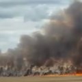 Bukti kod Beške. Gore njive, od gustog crnog dima ne vidi se prst pred okom! (video)