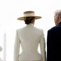 Melanija i Donald Tramp ponovo zajedno posle mesec dana: Stručnjaci odmah primetili jednu promenu