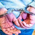 Uhapšen vozač bez dozvole nakon nesreće u Kraljevu, preminula petogodišnja devojčica