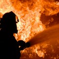 Gori 100 tona hemikalija: Veliki požar u fabrici boja i lakova kod Tetova