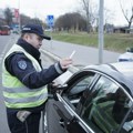 Stariji Nišlija (77) osumnjičen za nasilničku vožnju: Deda vozio "reno" 171 kilometar na čas