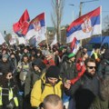 Nastavnik Životić: Studenti koji pešače neće moći da spavaju u sportskoj hali u Sopotu, prenoćiće u plastenicima