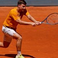 Kecmanović poveo, ali na kraju izgubio od Grikspora na startu mastersa u Rimu