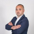 Tanović (POKS): Jedna lista studenata, opozicije, profesora, poljoprivrednika, nastavnika i poznatih ličnosti jedini siguran…