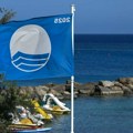 Šta znači plava zastavica na plaži? U ovom delu Grčke ih ima najviše