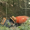 Survao se kamion na putu Kopaonik-Raška, povređenog izvukli pripadnici GSS