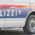 Minibus iz Srbije se prevrnuo u Austriji, jedna žena teško povređena