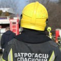 Drama u Kruševcu: Požar na drugom spratu zgrade, stanari evakuisani
