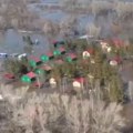 Ponovo Probijena brana: U Orsku ugrožena tri sela (video)