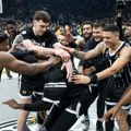 Oglasila se devojka koja je bila u društvu igrača Partizana: „Gledaj ove ku*ve što idu sa crncima!“ (video)