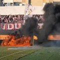 Torcida bukvalno spalila stadion: Nestvarne scene iz Šibenika obilaze svet! Pogledajte šta su navijači Hajduka uradili
