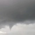 Jako nevreme pogodilo Hrvatsku Kod Umaga snimljena pijavica, popaljeni svi alarmi (video)