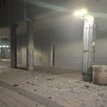 Lete kamenice! Haos u Valjevu: Demolirane i prostorije Skupštine grada i tužilaštva (video)