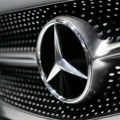 Teška odluka Mercedesa: Premešta proizvodnju iz Berlina u Poljsku, sindikati ogorčeni! Kreću protesti