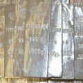 Znatno povećana potražnja: Cena srebra preskočila rekordnih 60 dolara po unci, deficit na tržištu